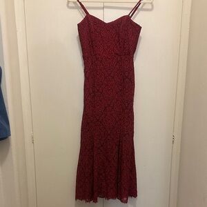 4SI3NNA Burgundy Lace Midi Dress